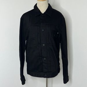 🔹 AG Adriano Goldschmied Denim Jacket